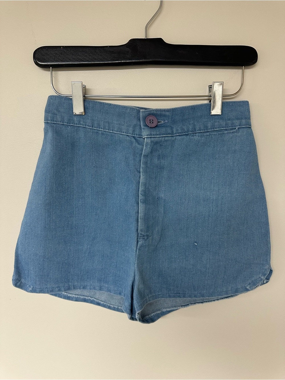 Vintage Women’s High-Waisted Light Blue Denim Micro Shorts